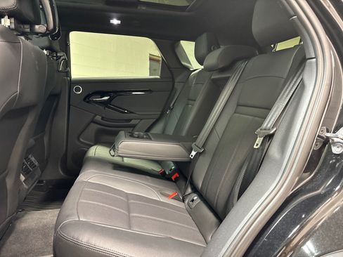 Used 2026 Land Rover Range Rover Evoque S AWD/4WD image 27