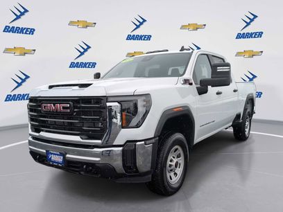 Used 2024 GMC Sierra 2500 Pro w/ Convenience Package