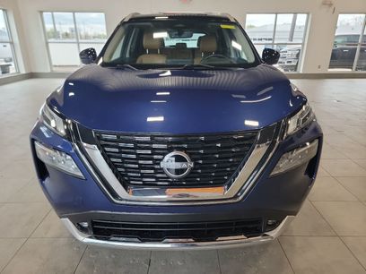 Used 2022 Nissan Rogue Platinum w/ Head-Up Display Package