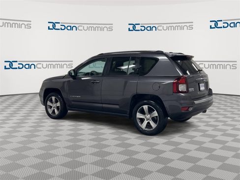 Used 2017 Jeep Compass High Altitude image 6