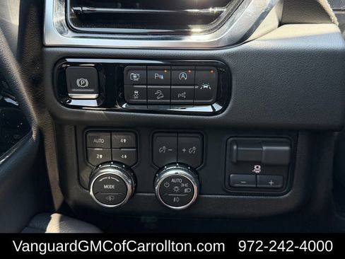 New 2026 GMC Yukon XL Denali w/ Denali Reserve Package AWD/4WD image 20