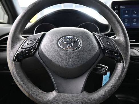 Used 2019 Toyota C-HR LE FWD image 23