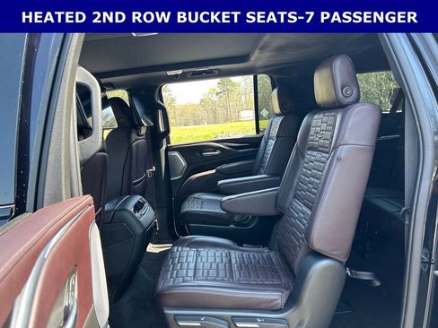 Used 2023 Cadillac Escalade ESV Sport Platinum w/ LPO, ONYX Package AWD/4WD image 11