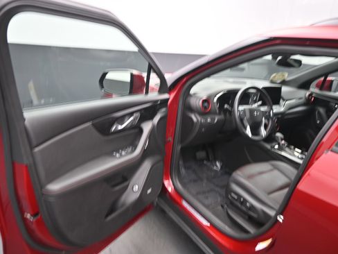 Used 2025 Chevrolet Blazer RS FWD image 18