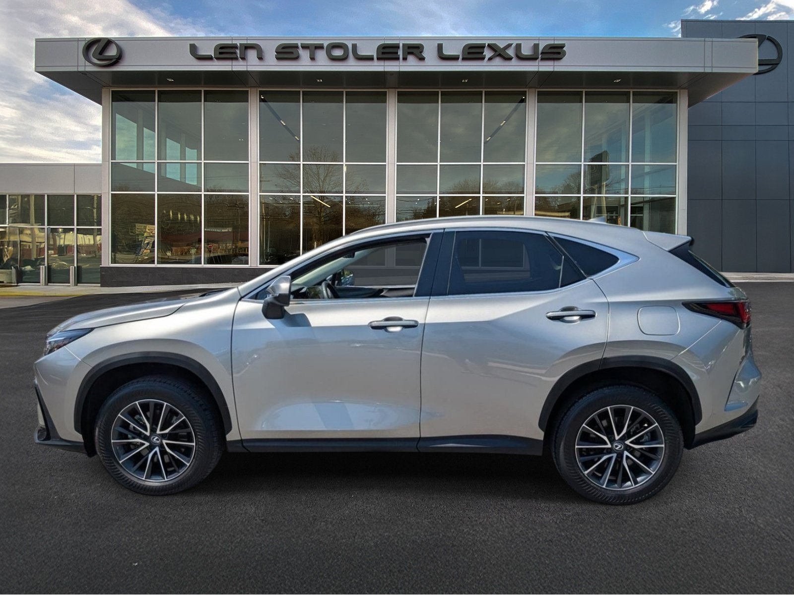 Certified 2024 Lexus NX 350 AWD image 6