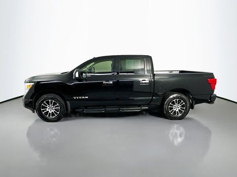 Used 2021 Nissan Titan SV w/ SV Convenience Package AWD/4WD image 4