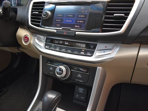 Used 2013 Honda Accord EX-L image 23