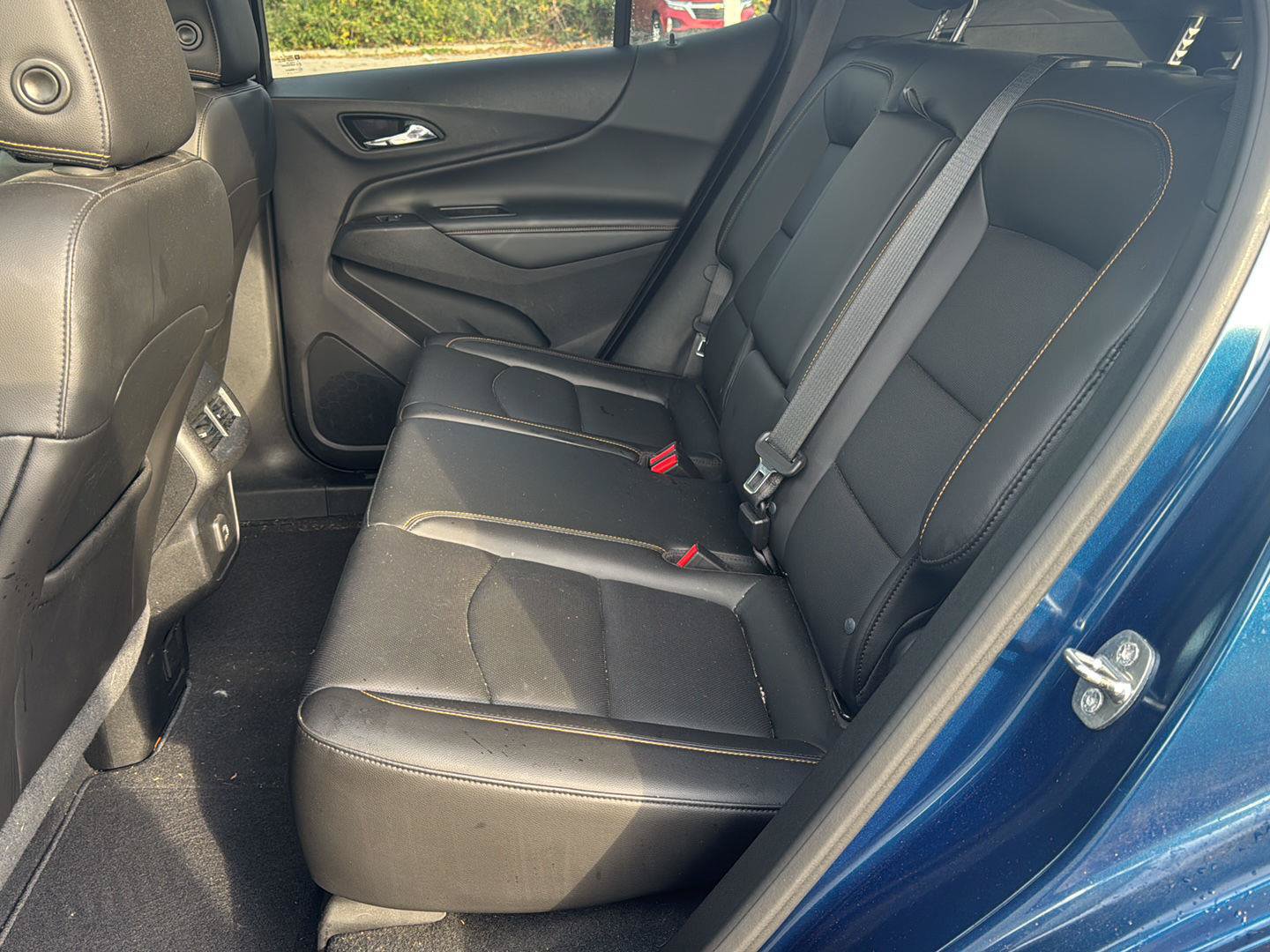 Used 2019 Chevrolet Equinox Premier FWD image 10