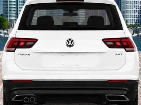 Used 2020 Volkswagen Tiguan S FWD image 6