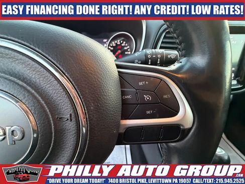 Used 2020 Jeep Compass Limited FWD image 32