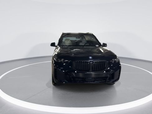 New 2026 BMW X5 xDrive40i w/ M Sport Package image 3