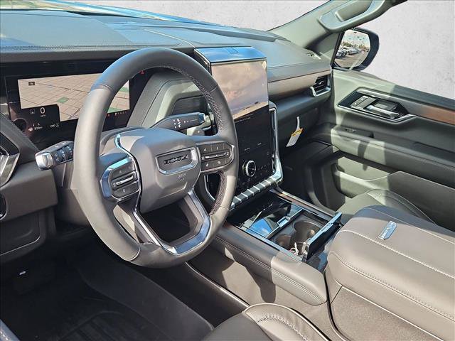 New 2026 GMC Yukon Denali w/ Sun & Power Step Package AWD/4WD image 3