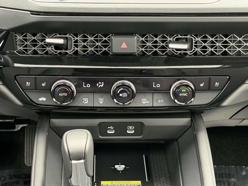 Certified 2025 Honda Accord Touring image 14