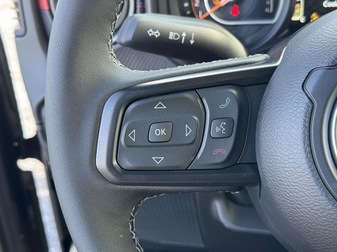New 2026 Jeep Gladiator Rubicon AWD/4WD image 11