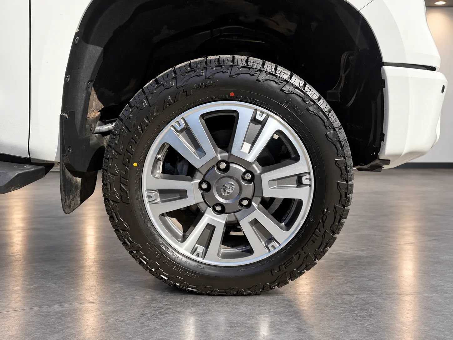 Used 2020 Toyota Tundra Platinum AWD/4WD image 26