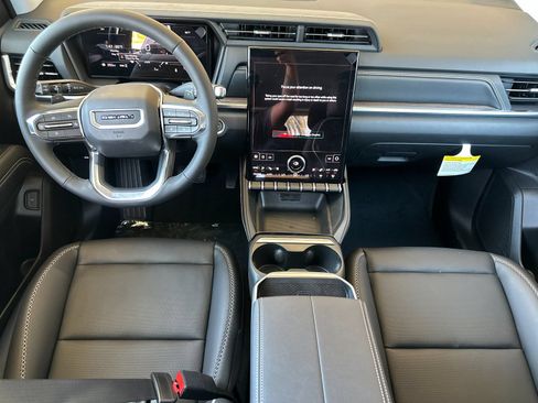 New 2026 GMC Terrain Denali AWD/4WD image 13