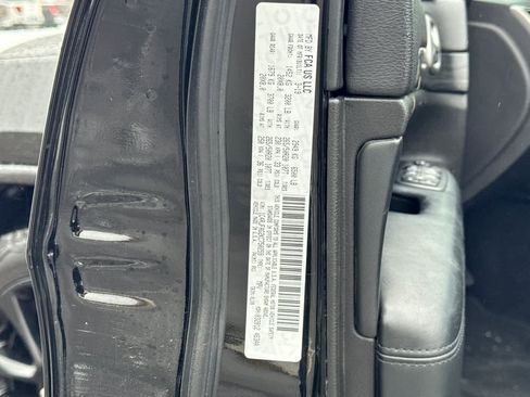 Used 2019 Jeep Grand Cherokee Altitude image 30