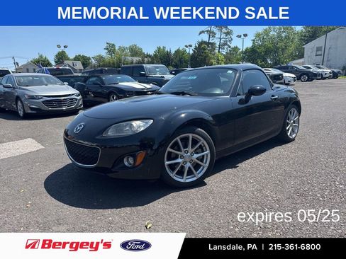 Used 2012 MAZDA MX-5 Miata Grand Touring w/ Premium Pkg RWD image 1