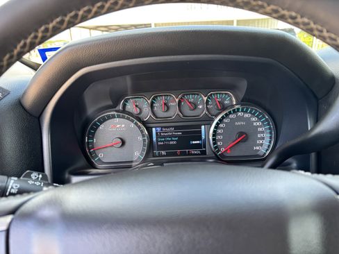 Used 2018 Chevrolet Silverado 1500 LT w/ Texas Edition image 12