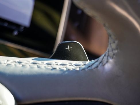 Used 2021 Cadillac Escalade Sport Platinum image 18