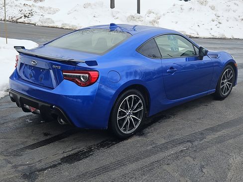 Used 2019 Subaru BRZ Premium image 2