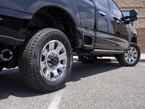 New 2025 Ford F250 King Ranch w/ Chrome Package image 11