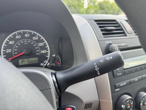 Used 2009 Toyota Corolla LE FWD image 16
