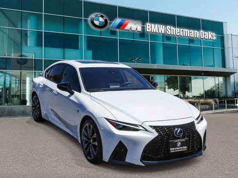 Used 2025 Lexus IS 350 F Sport RWD image 3