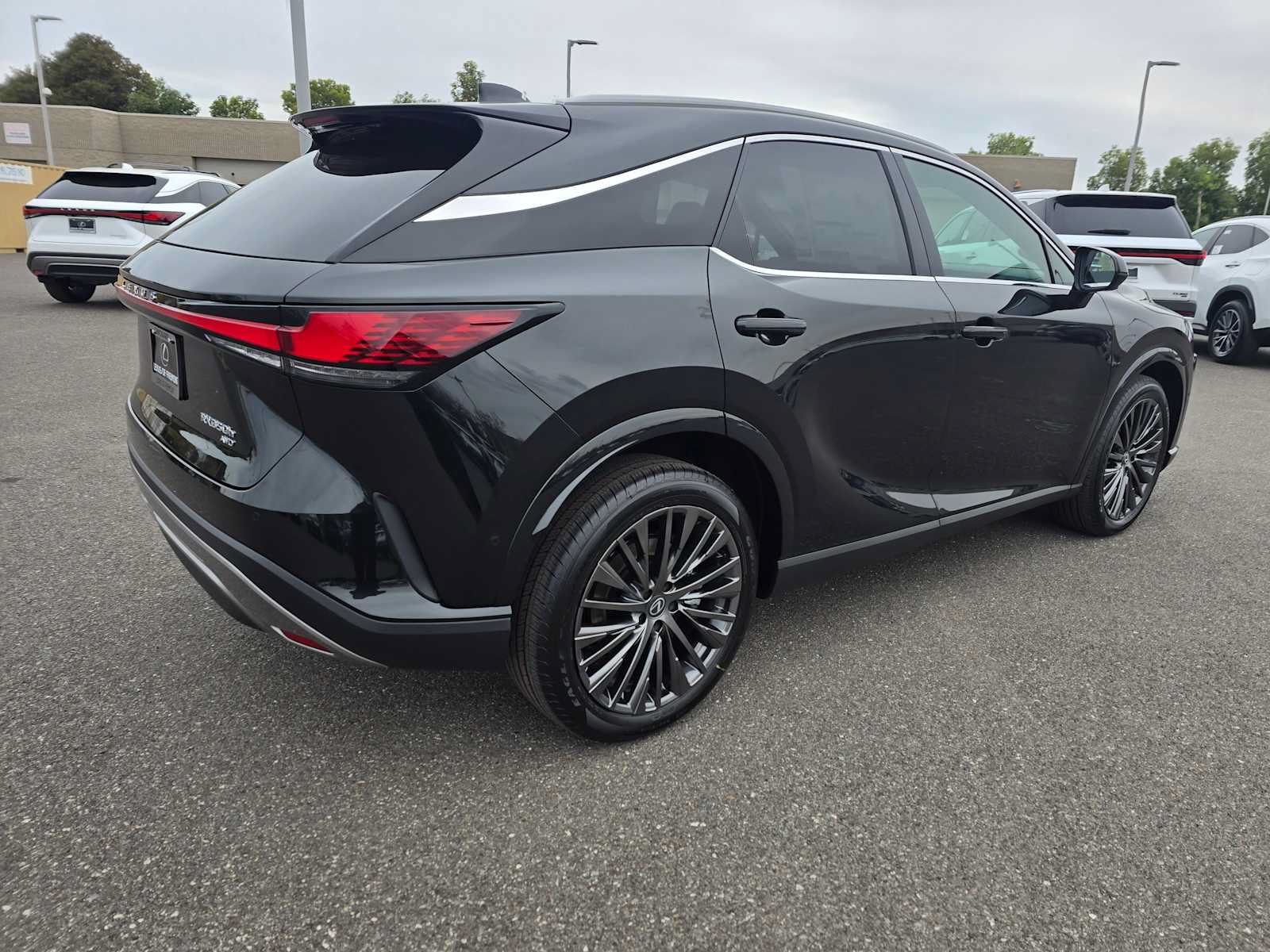 New 2026 Lexus RX 350 w/ Convenience Package AWD/4WD image 3