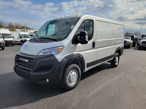 New 2025 RAM ProMaster 1500 w/ Convenience Group image 3