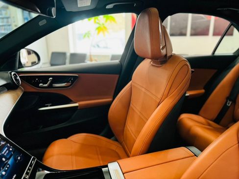 Used 2023 Mercedes-Benz C 300 4MATIC Sedan image 15