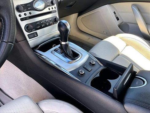 Used 2015 INFINITI Q60 AWD Coupe w/ Premium Package image 17