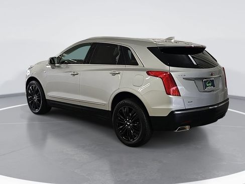 Used 2017 Cadillac XT5 Premium Luxury AWD/4WD image 6