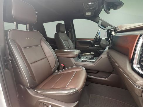 Used 2022 GMC Sierra 1500 Denali AWD/4WD image 24