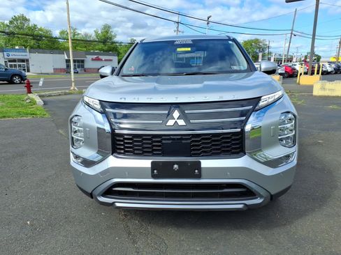 Used 2025 Mitsubishi Outlander SE AWD/4WD image 9