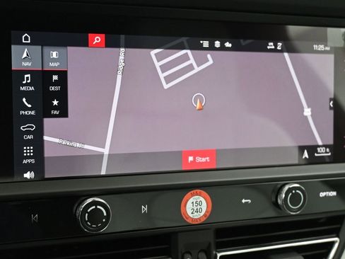 New 2026 Porsche Macan AWD/4WD image 15