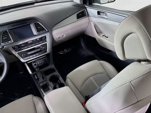 Used 2016 Hyundai Sonata SE FWD image 24
