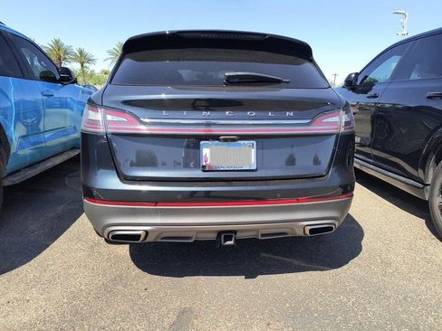 Used 2023 Lincoln Nautilus Reserve w/ Equipment Group 201A image 5