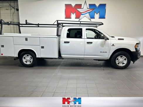 Used 2022 RAM 3500 Tradesman AWD/4WD image 1