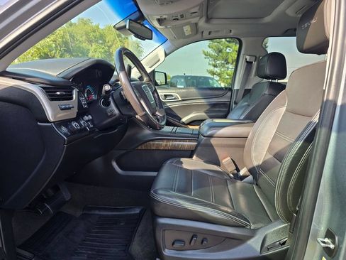 Used 2018 GMC Yukon Denali w/ Denali Ultimate Package AWD/4WD image 10