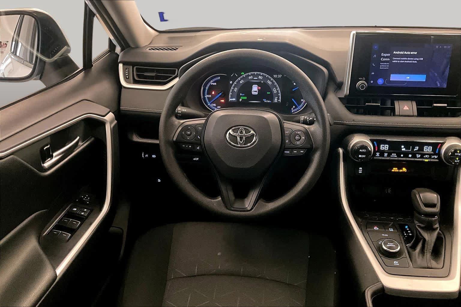 Used 2025 Toyota RAV4 XLE w/ Convenience Package AWD/4WD image 16