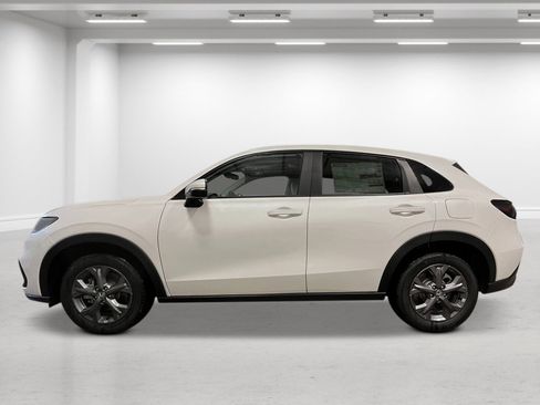 New 2026 Honda HR-V LX image 6