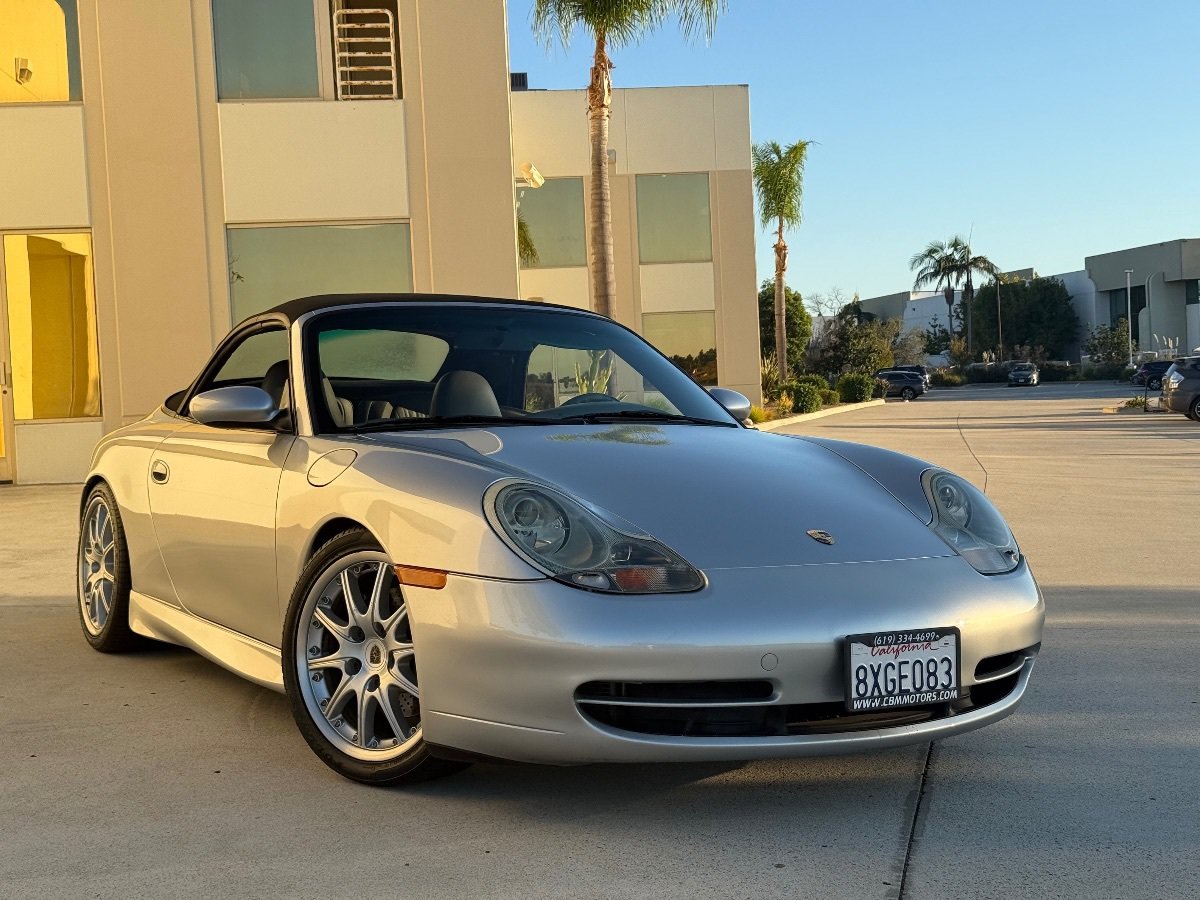 Used 2001 Porsche 911 Cabriolet image 5