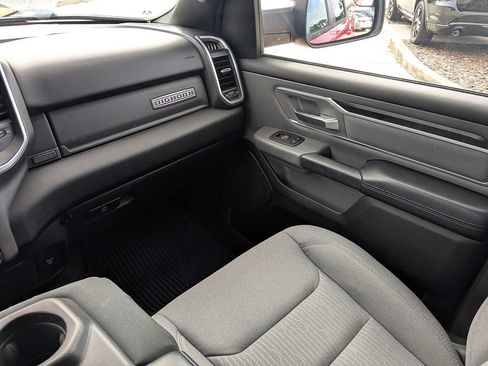 Used 2021 RAM 1500 Big Horn AWD/4WD image 17