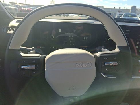 New 2026 Kia K4 GT-Line image 15