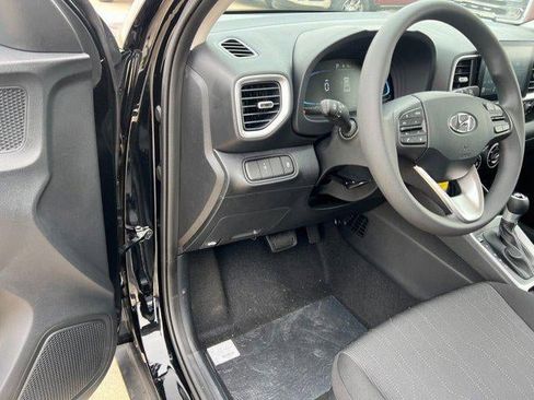 New 2026 Hyundai Venue SE FWD image 49