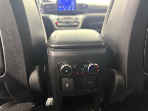 Used 2020 Ford Explorer XLT w/ Comfort Package image 27