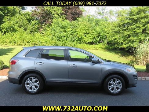 Used 2012 MAZDA CX-9 Touring w/ Moonroof & Bose Audio Pkg image 4