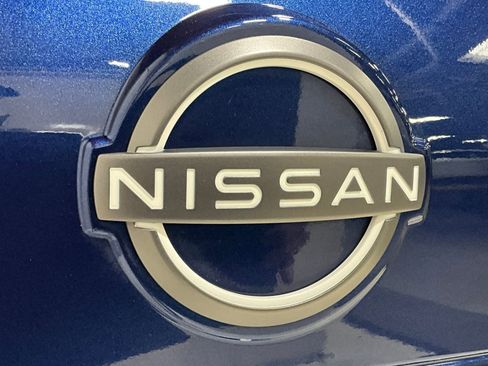 Used 2023 Nissan Rogue SL w/ SL Premium Package image 29