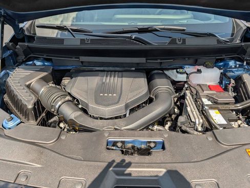 Used 2026 Chevrolet Traverse High Country w/ LPO, Floor Liner Package FWD image 37